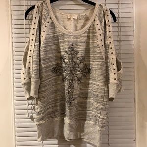 MissMe open shoulder top - medium